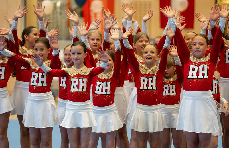 Year End Show 2026 der Red Hots Cheerleader / Cian Baumgartner