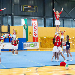 RED HOTS & Graz Giants Cheerleading