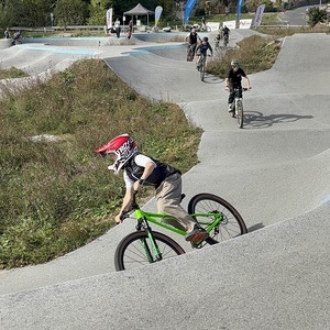 Benefiz-Pumptrack-Challenge der DSG für die Steirische Kinderkrebshilfe